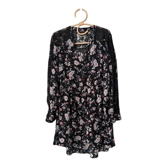 Torrid Lexi Lace Hi Lo Babydoll Tunic Black Pink Floral Button Front Size 2 2X - Picture 5 of 14